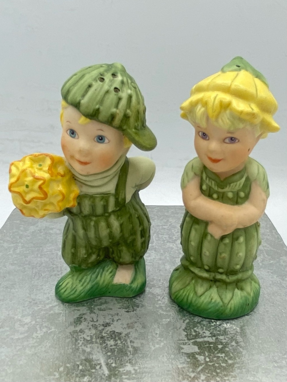 Vintage Franklin Mint “Homegrown Sweethearts” Pickle/Cucumber Pair Salt & Pepper